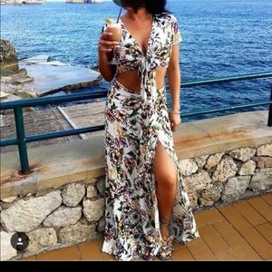 Olivaceous Two piece vacation outfit